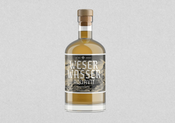https://www.hardin-kirsch.de:443/files/gimgs/th-9_weserwasser-flasche.jpg